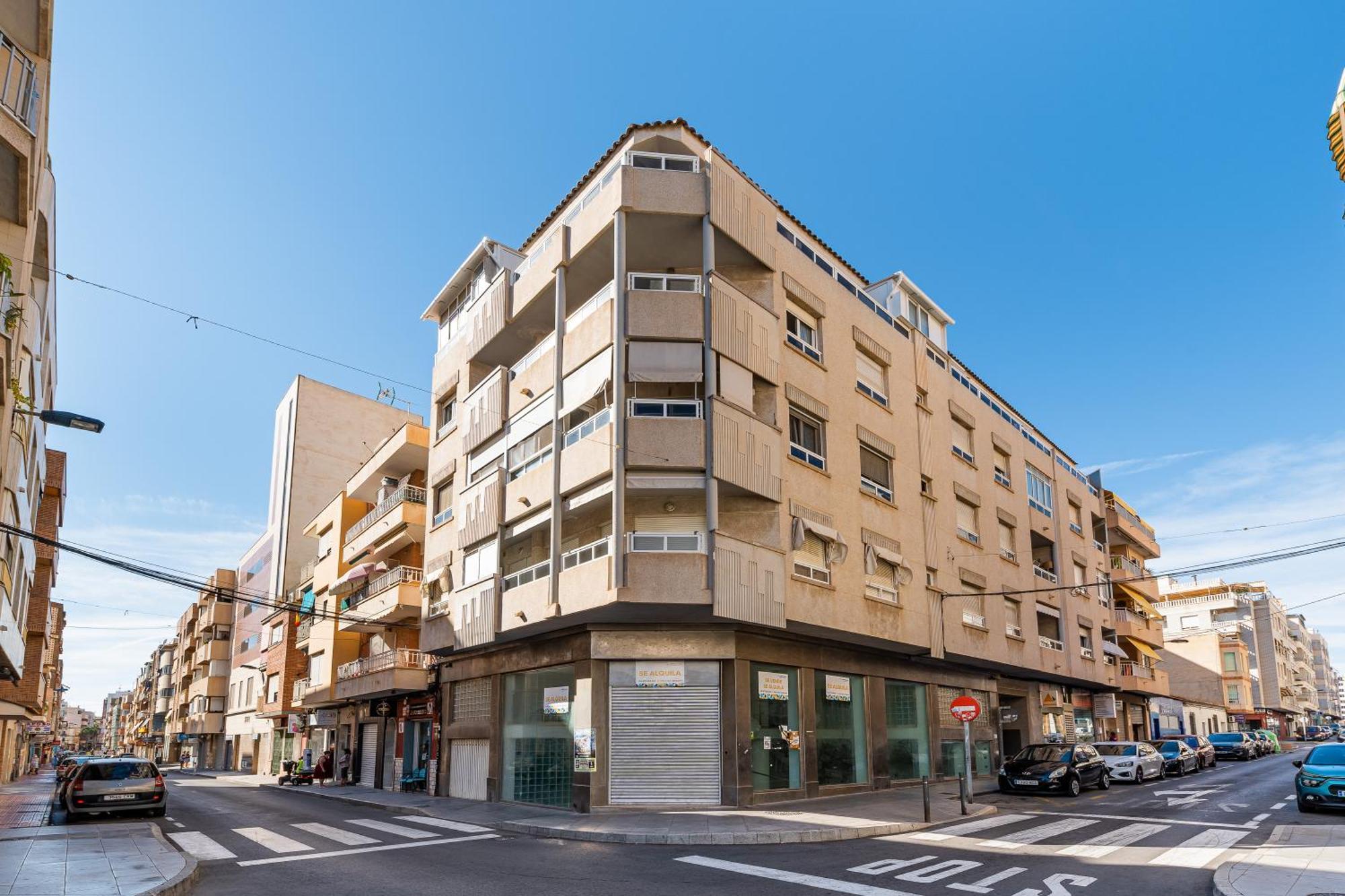 Apartamento En Centro Torrevieja Exteriör bild